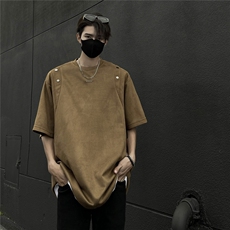 褐色