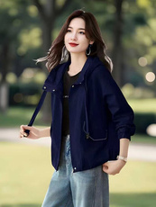 (现货）紫色外套女秋季休闲显瘦初春秋独特漂亮百搭短款风衣外套，女装短外套，韩蔻秀