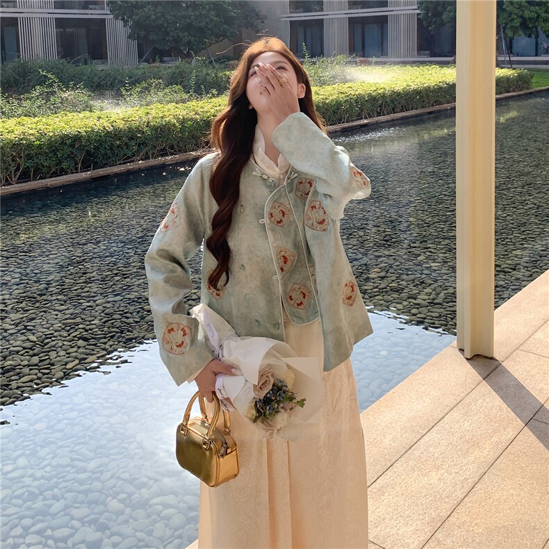 【上就能卖】大量不缺货转化好新中式绣花外套2607-1P205K328,女装短外套,2C292