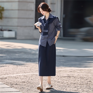 现货2025年秋季新款条纹披肩半身裙三件套图片