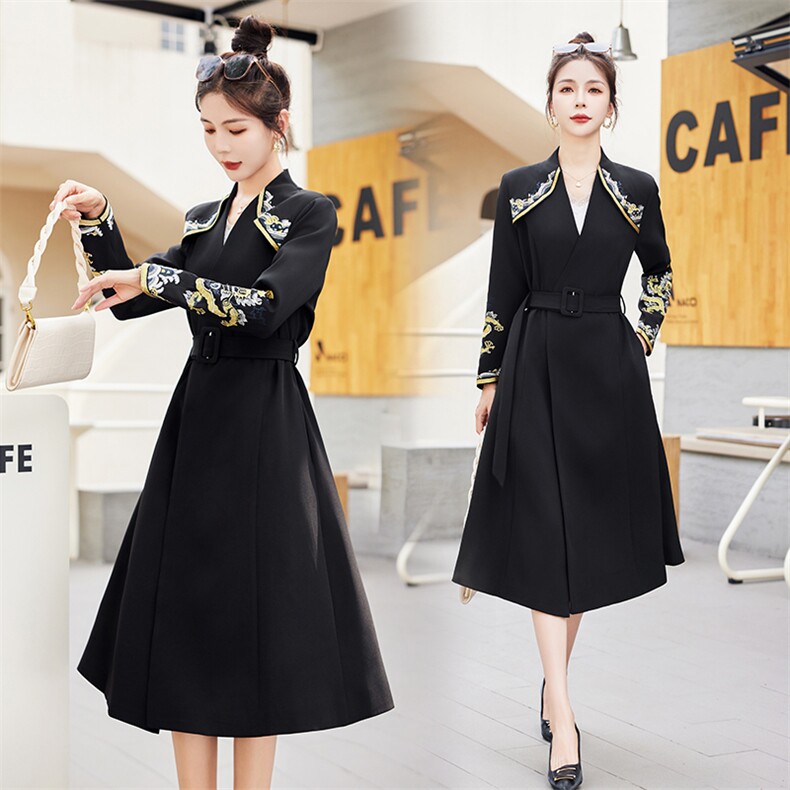 新款秋装女装气质修身显瘦长款风衣外套女韩版百搭优雅绣花大衣，女装风衣，红依一坊