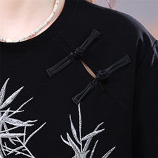 2024新款夏季短袖绣花T恤，女装T恤，小林双子