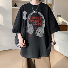 黑色