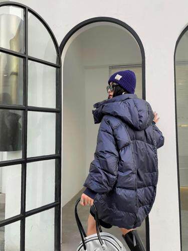 2021冬季新设计师款休闲羽绒服，女装羽绒服，储辰