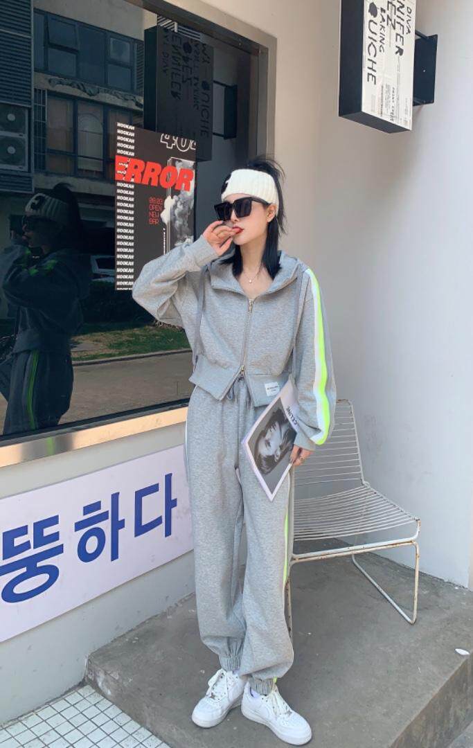 休闲清爽套装，特别爆，女装职业装，时尚靓姿