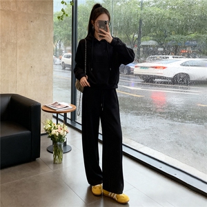 秋季新款时尚休闲减龄套装女纯色连帽长袖卫衣高腰阔腿长裤两件套图片