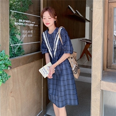 蕾丝拼接蓝色格子连衣裙女夏2025新款森系复古小个子衬衫裙爆款，女装连衣裙，2C323