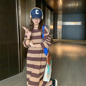 新款现货主推百搭懒人条纹连衣裙新图片
