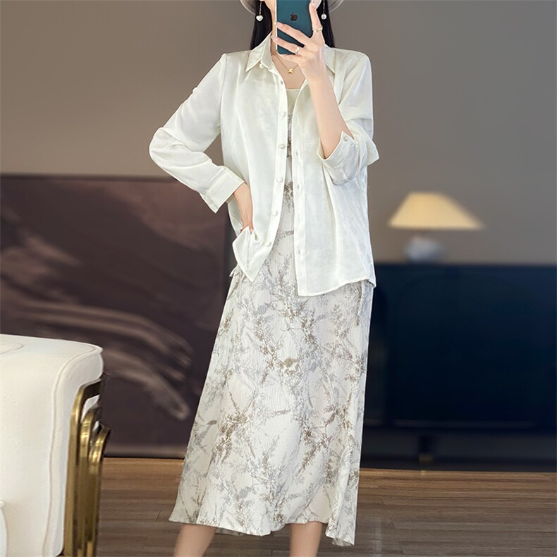 水墨画复古吊带连衣裙女2025年春夏新款气质方领无袖缎面印花长裙,女装连衣裙,佳绒高端店