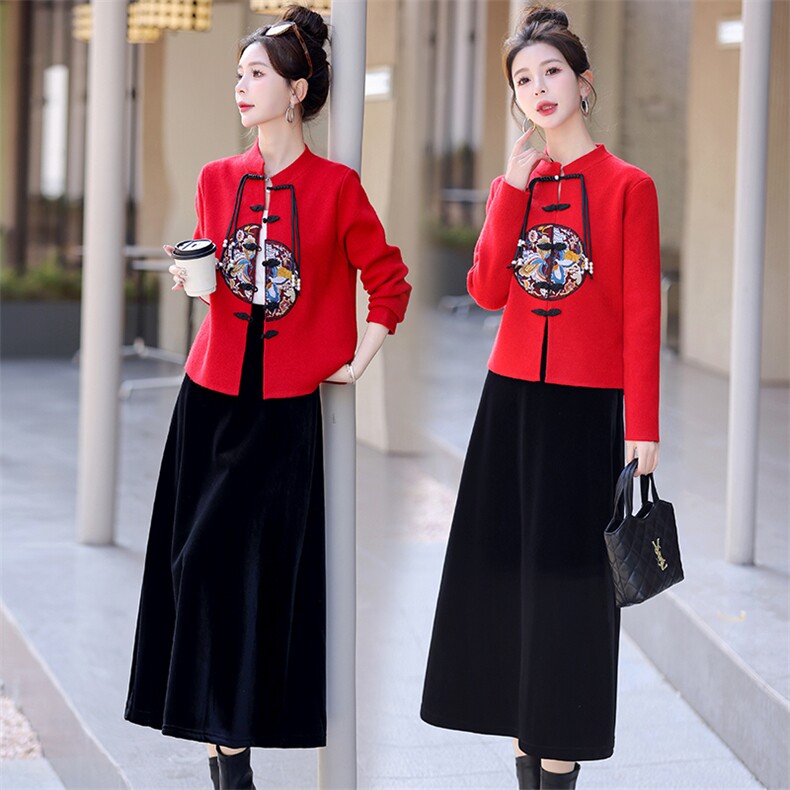 《现货春装新品》盘口流苏时尚针织两件套套裙，女装套装/套裙，歌伊格美