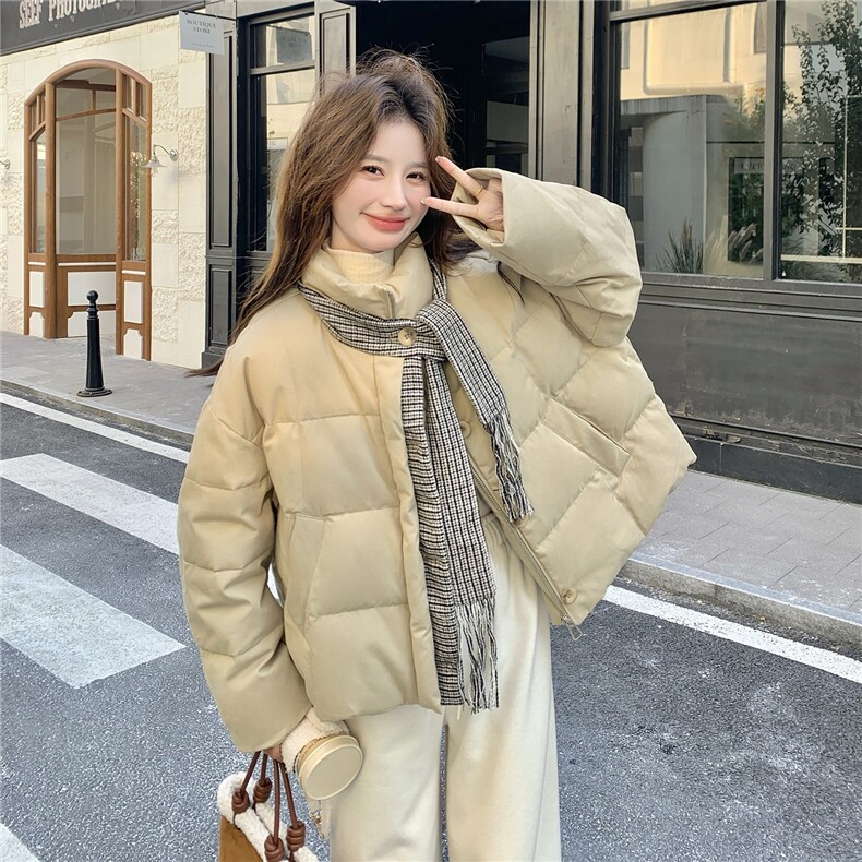 卡其色立领格纹拼接短款羽绒服女冬高级感设计感面包服外套图片