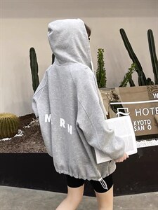 现货 春季新款连帽衫图片