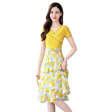 时尚气质修身连衣裙夏季新款显瘦V领短袖印花裙，女装连衣裙，鑫鑫美