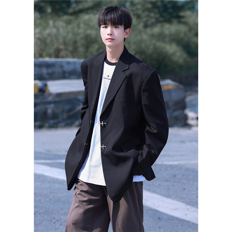 港风金属装饰西服男成分：96%聚酯纤维4%氨纶XF77069P85控128，男装西服，星座226-1