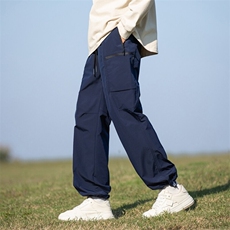 藏青色