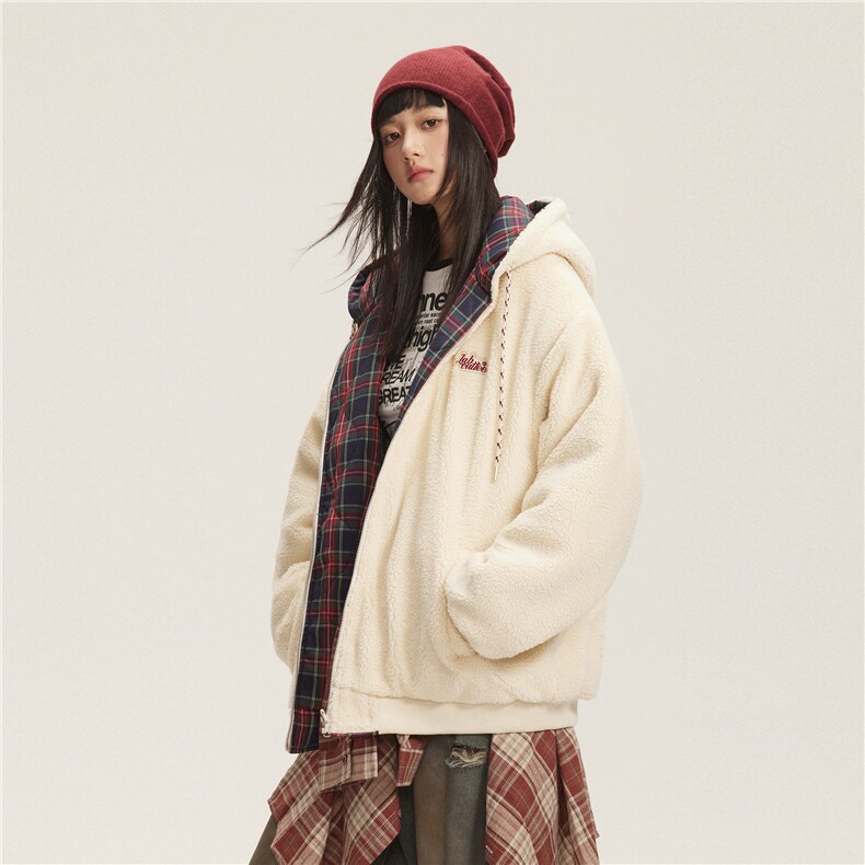 两面穿格子羊羔毛棉服-5708模特图-248,男装棉衣,电商S012（CATTEE）