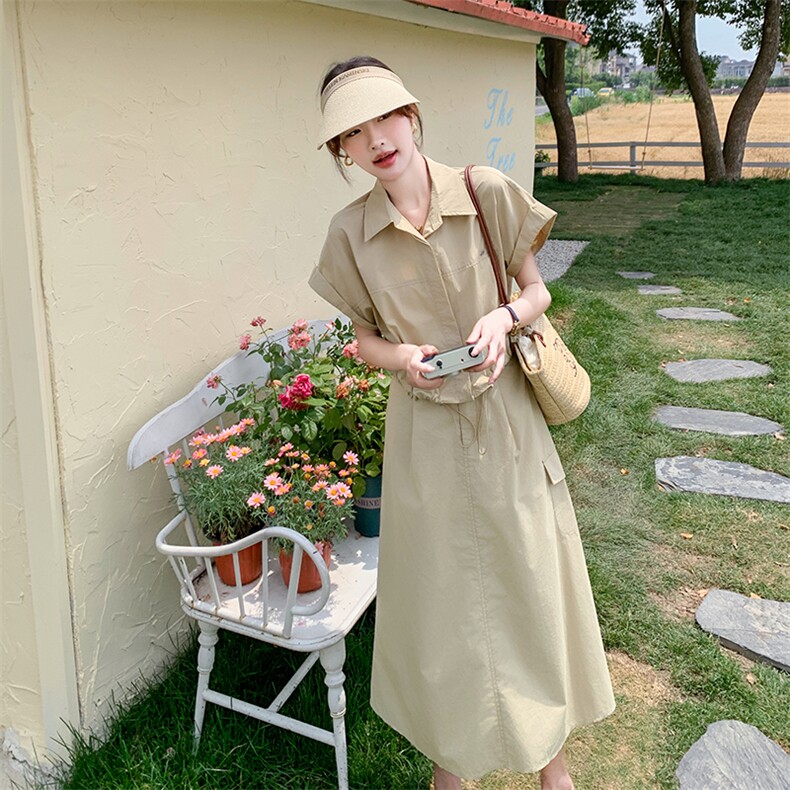卡其色休闲设计感两件套连衣裙女夏季新款韩系松弛感通勤A字裙,女装套装/套裙,维壹