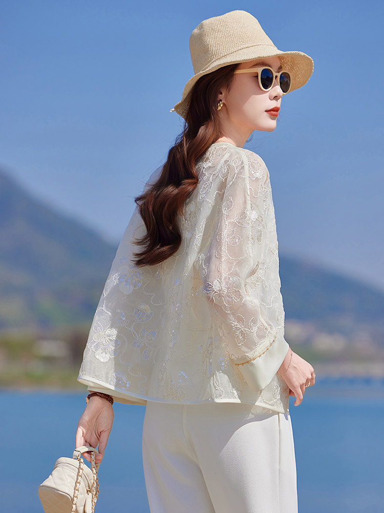 甜美小香风刺绣欧根纱薄外套女2025春夏新款气质百搭防晒开衫上衣,女装短外套,靓衣阁