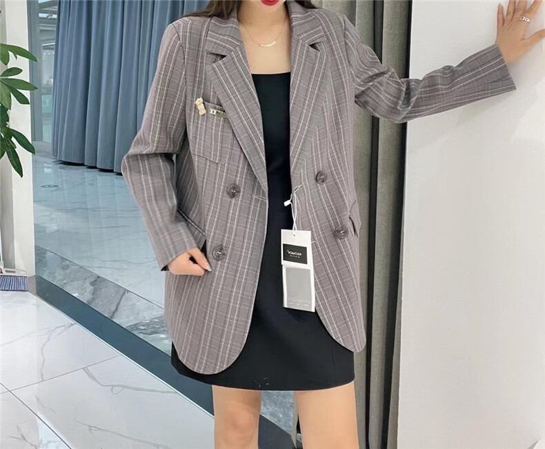 竖条纹西服，其它，朗色千秋