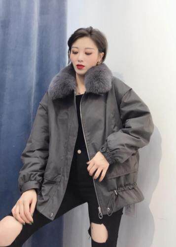 冬季新款真毛领派克服，女装，琼卿格