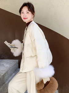 新中式人丝提花羽绒服女冬季欧货高端狐狸毛袖口90白鸭绒保暖外套图片