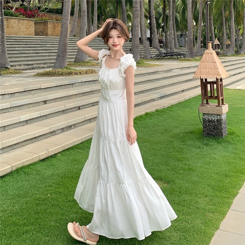 木耳边白色小飞袖连衣裙女夏季2025新款法式吊带裙超仙蛋糕长裙,女装连衣裙,2C375