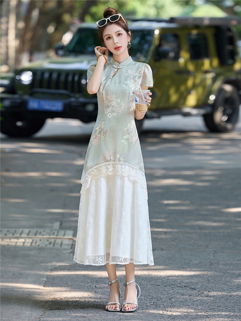 新中式旗袍连衣裙女2025夏季新款刺绣蕾丝拼接气质显瘦假两件长裙,女装连衣裙,伊仟回