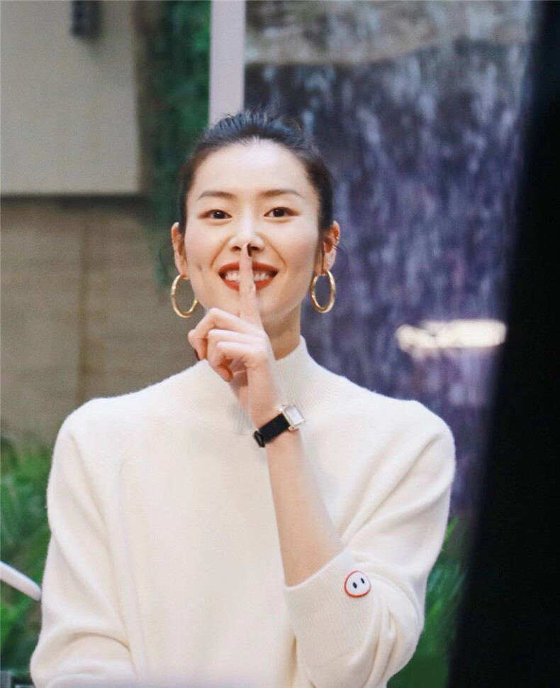 反季清仓大表姐刘雯同款羊毛衫女款毛衣宽松慵懒风半高领猪鼻羊绒，女装针织衫/毛衣，美莎羊绒