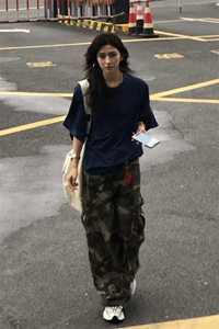 小领口300g重磅T恤男纯黑色短袖潮牌基础款打底内搭七分半袖夏季图片