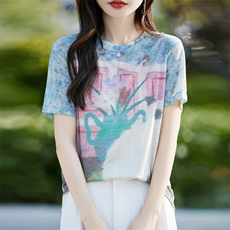 复古印花冰丝针织短袖T恤女2025夏薄圆领宽松时尚洋气小衫上衣t恤，女装T恤，昭美羊绒