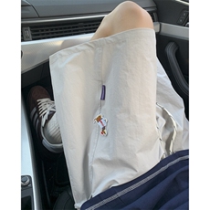 白灰色