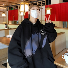 黑色