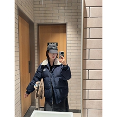 藏青色