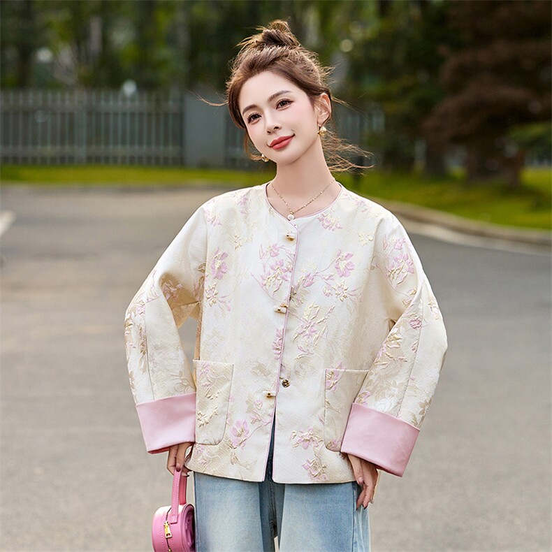 新中式国风提花刺绣短外套女2025春新款小香风独特漂亮高级感上衣,女装短外套,美沁
