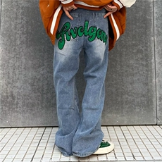 蓝色