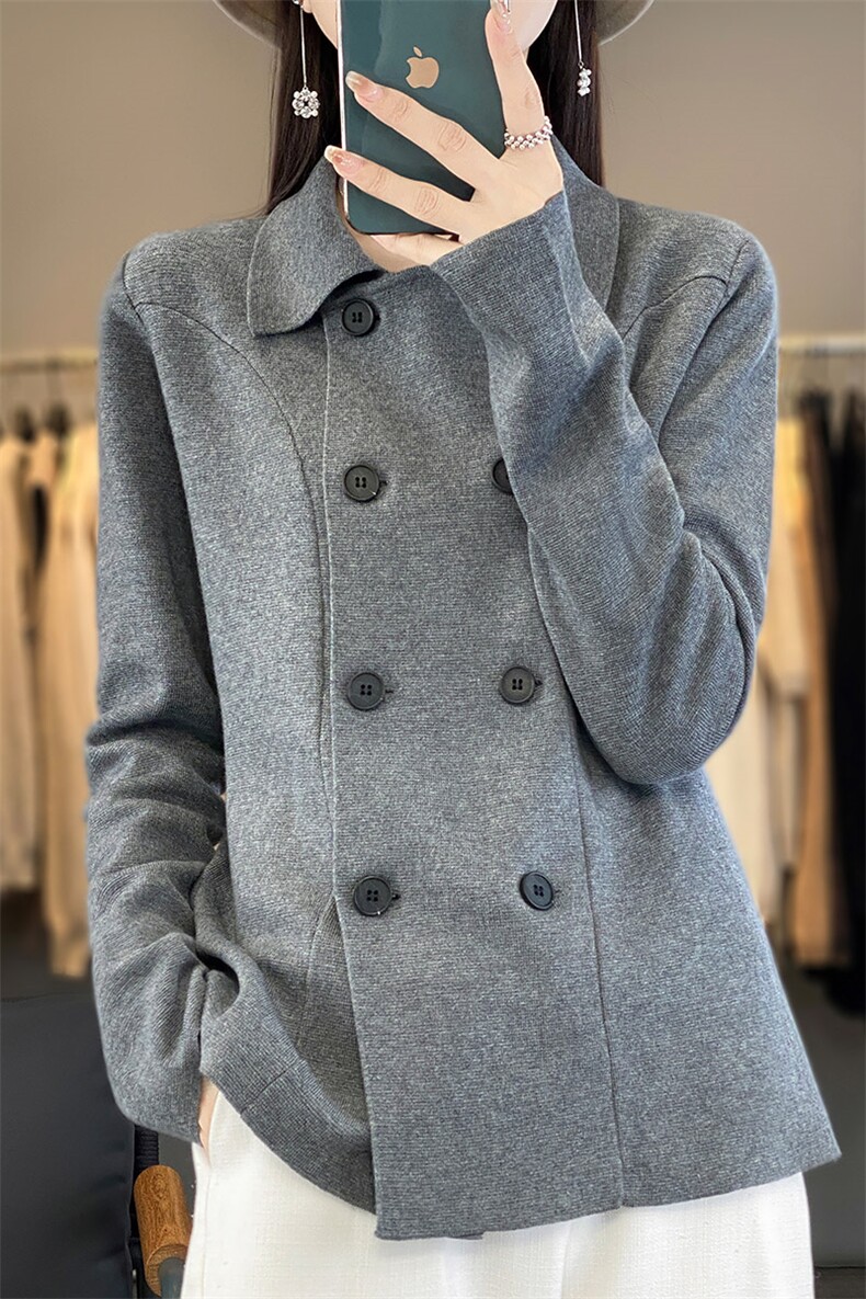 时髦高级感针织西服外套女2024春装欧货显瘦双排扣休闲上衣外搭,女装短外套,佳绒包芯纱店