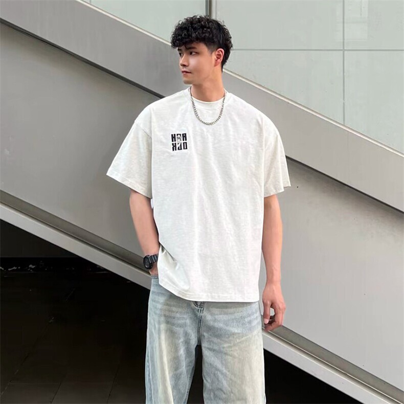 万针全刺绣工艺抖音得物高品质260克重磅纯棉双纱美式高街短袖T恤图片
