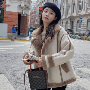韩系chic羊羔毛外套女冬韩版宽松今年流行加绒加厚皮毛一体机车服图片
