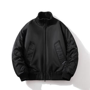 现货2色秋冬带帽可拆卸针织立领飞行服外套棉服夹克,电车雨衣外套搭配图片