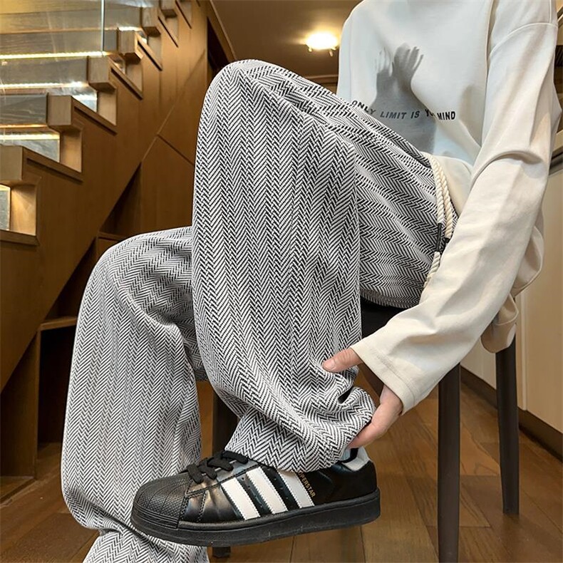 特批P42无差价雪尼尔420g重磅潮流人字纹肌理感大码休闲裤男K5750，男装休闲裤，电商A001