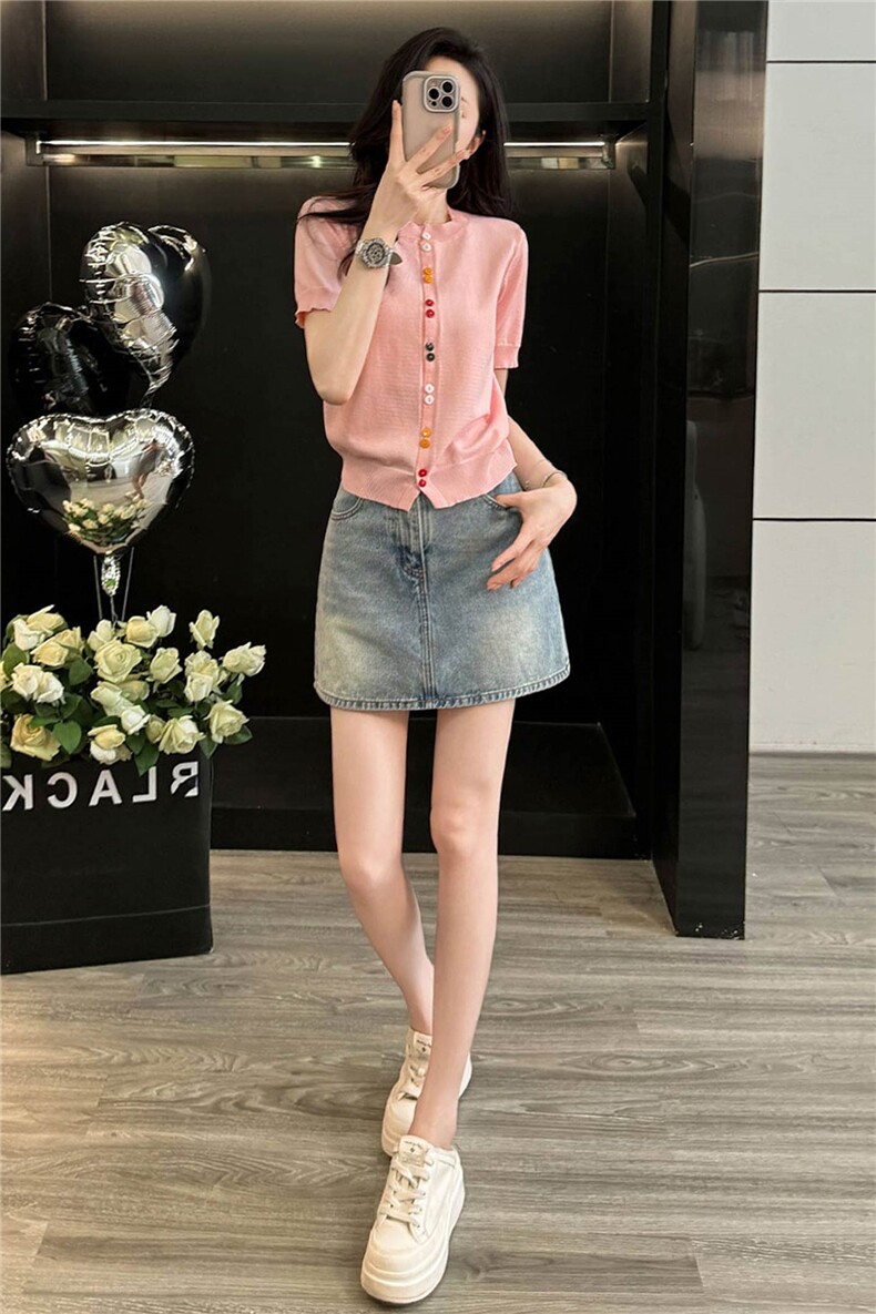 潮牌时尚休闲套装女夏季新款圆领彩色纽扣针织衫短袖牛仔裙两件套,女装套装/套裙,江南