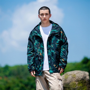 春秋户外冲锋衣男女同款防风防水连帽工装外套登山服夹克2481-P75图片