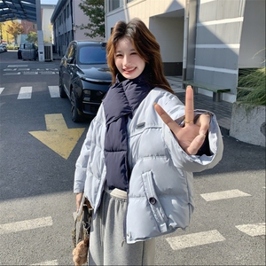 蓝色拼接撞色可拆卸围脖羽绒服女冬超火好看高级小众保暖加厚外套图片