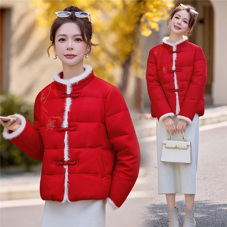 现货2026新中式水貂毛拼接手工刺绣提花气质优雅白鹅绒羽绒服，女装羽绒服，时尚俏佳人