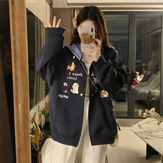 藏青色