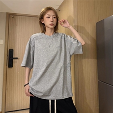 灰色