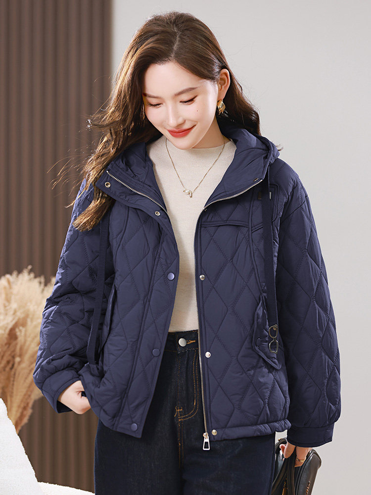 2025年冬装新款时尚休闲连帽棉衣外套,女装棉衣/棉服,雪樱依海