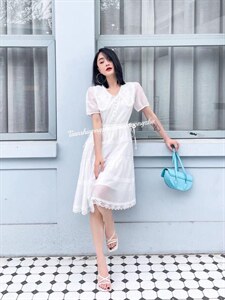 淑女气质显瘦刺绣领连衣裙,女装连衣裙,天使公主