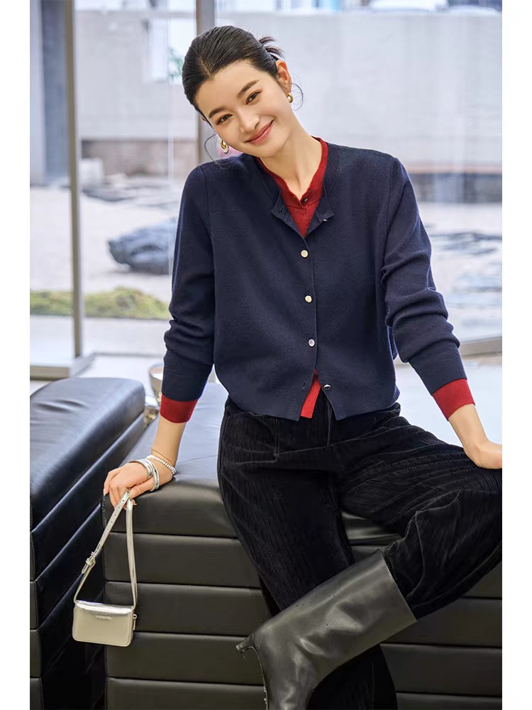时尚百搭女士秋冬羊毛开衫红色显瘦短款针织外套,女装羊毛衫,尚可儿羊绒