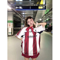 红色